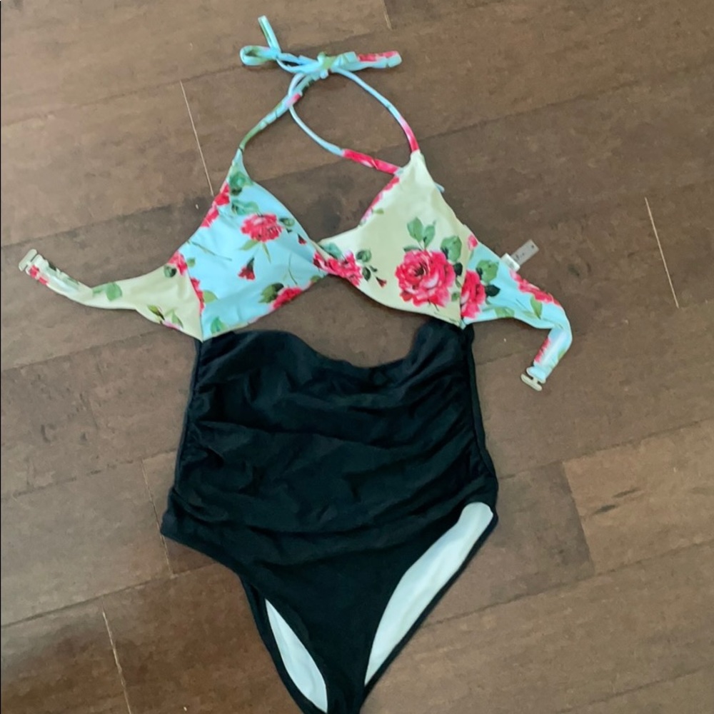 Cupshe Floral and Black Twist one-piece swimsuit